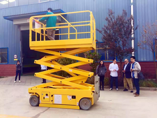 液壓升降機 液壓升降機