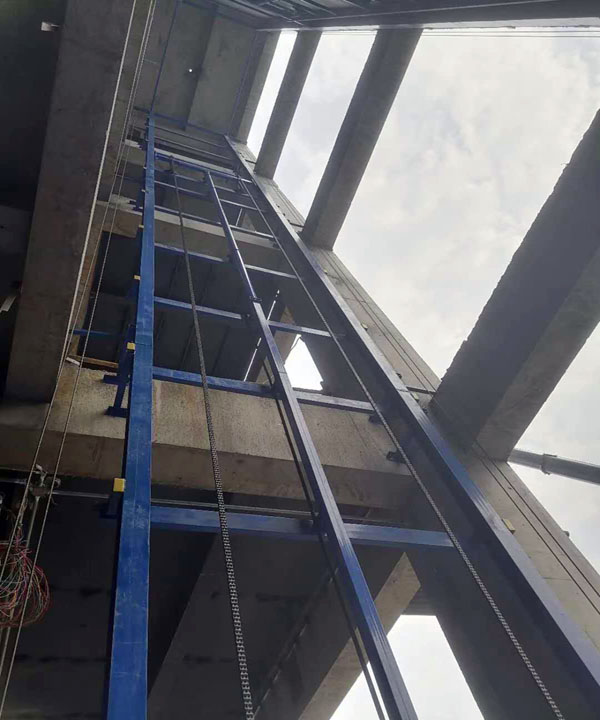 導(dǎo)軌式液壓升降平臺 導(dǎo)軌式液壓升降平臺